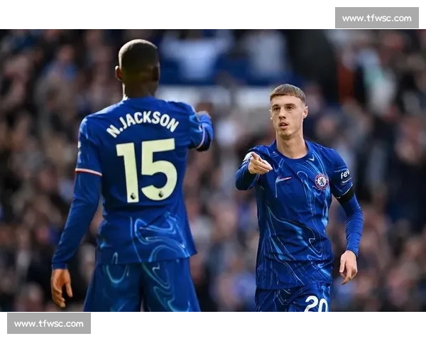 切尔西传奇:帕尔默已达世界级,但与梅罗对比为时尚早 切尔西传奇:帕尔默已达世界级,但与梅罗对比为时尚早