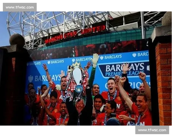 列维铁腕决策:欧联杯冠军难掩英超溃败,热刺换帅直指联赛复兴 列维铁腕决策:欧联杯冠军难掩英超溃败,热刺换帅直指联赛复兴