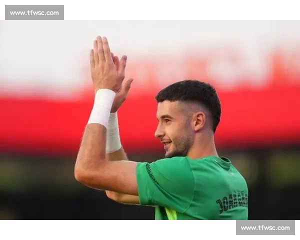 特狮拒签医疗报告暗藏玄机！巴萨门神与俱乐部矛盾白热化