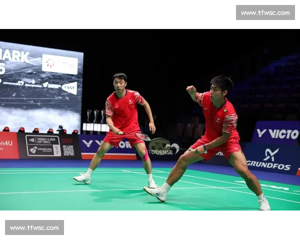 伤病阴影笼罩,羽毛球俱乐部选手们的坚持令人动容! 伤病阴影笼罩,羽毛球俱乐部选手们的坚持令人动容!